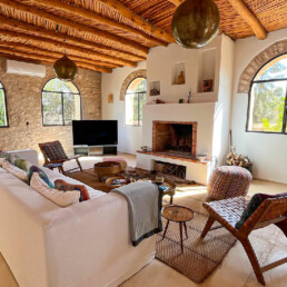 salon-dar-bouka-feu-ouvert-cosy-cocoon